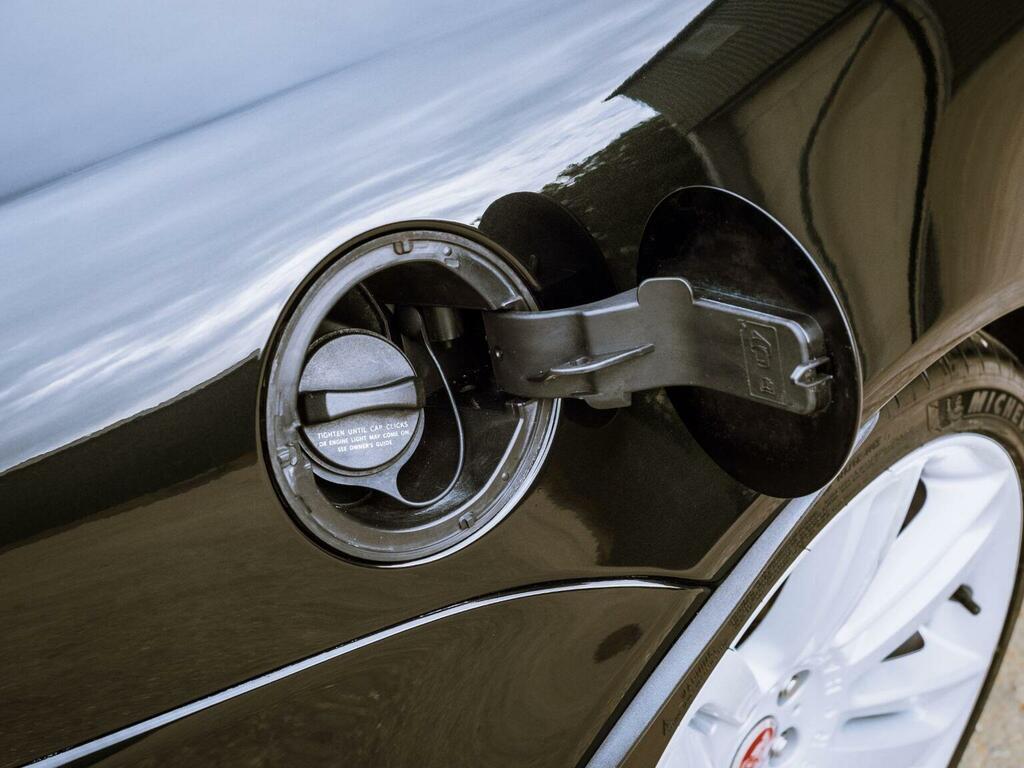Jaguar XKR V8 Silver #19