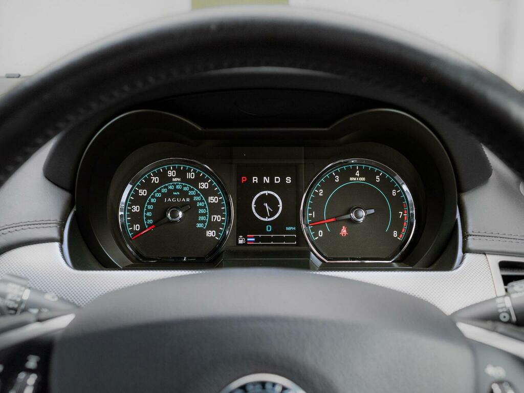 Jaguar XKR V8 Silver #60