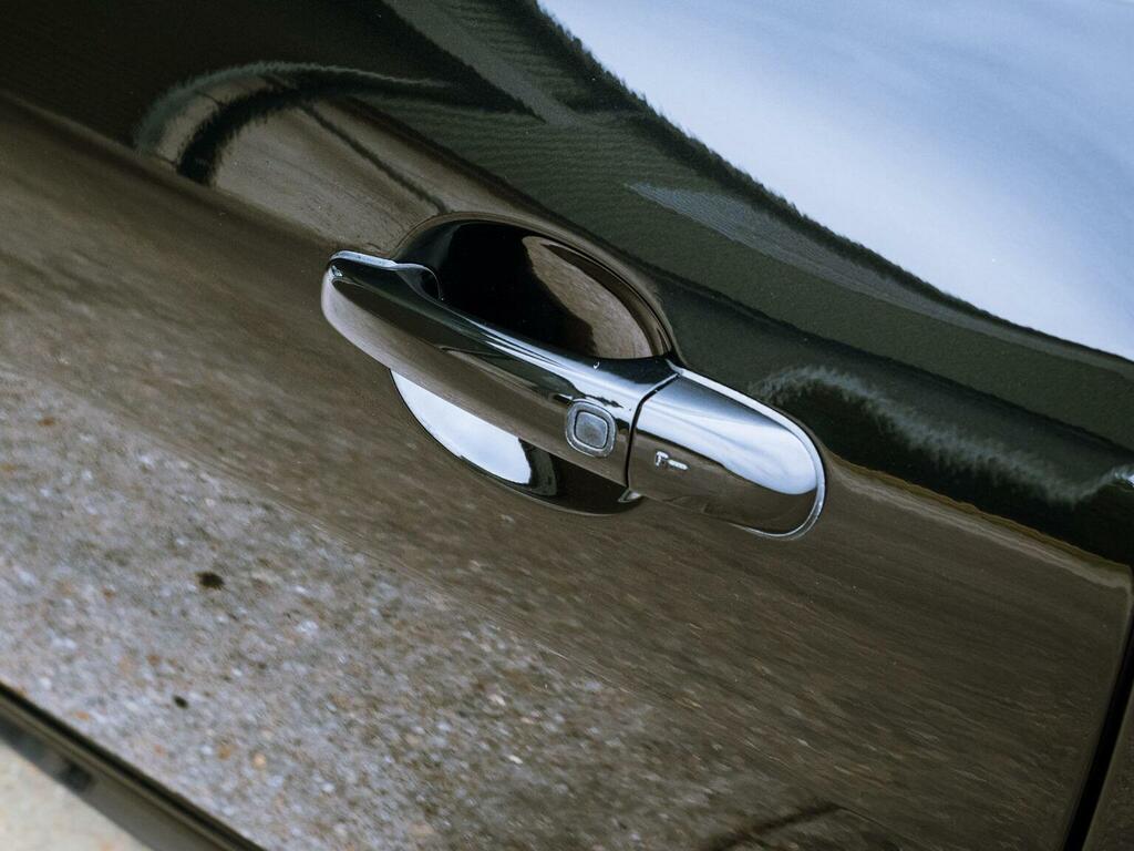 Jaguar XKR V8 Silver #27