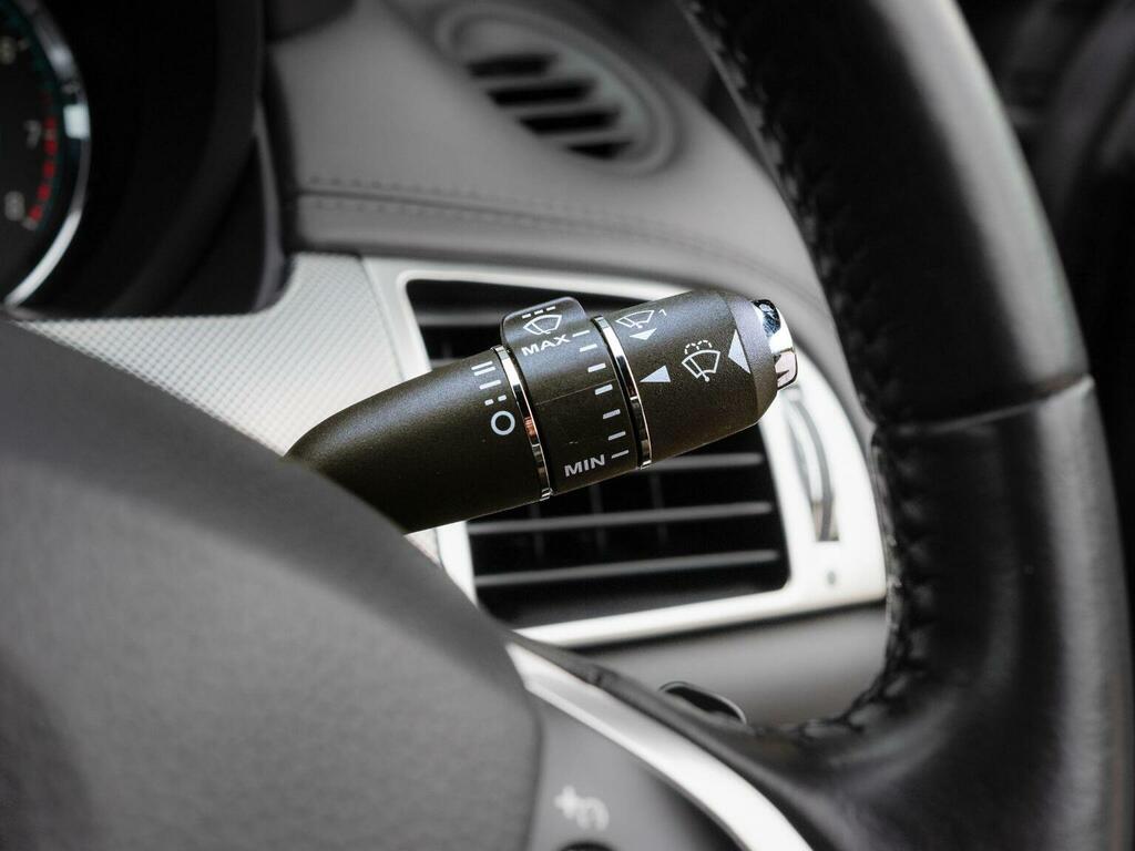 Jaguar XKR V8 Silver #62