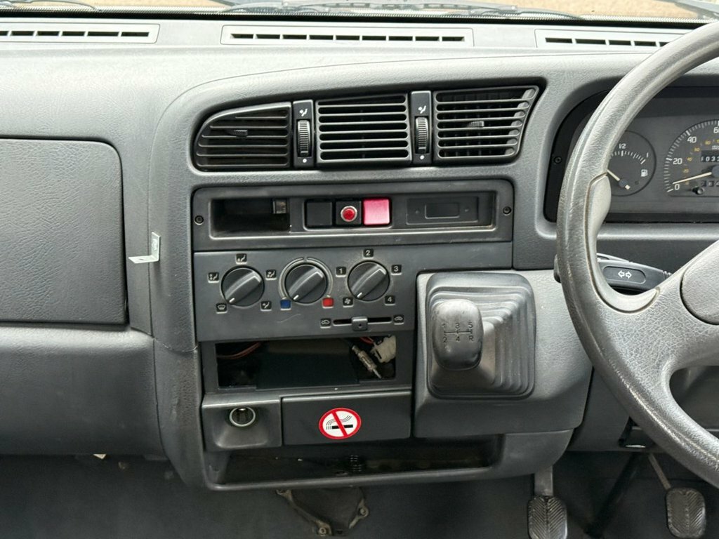 Peugeot Boxer 2.5Td Executive White #10
