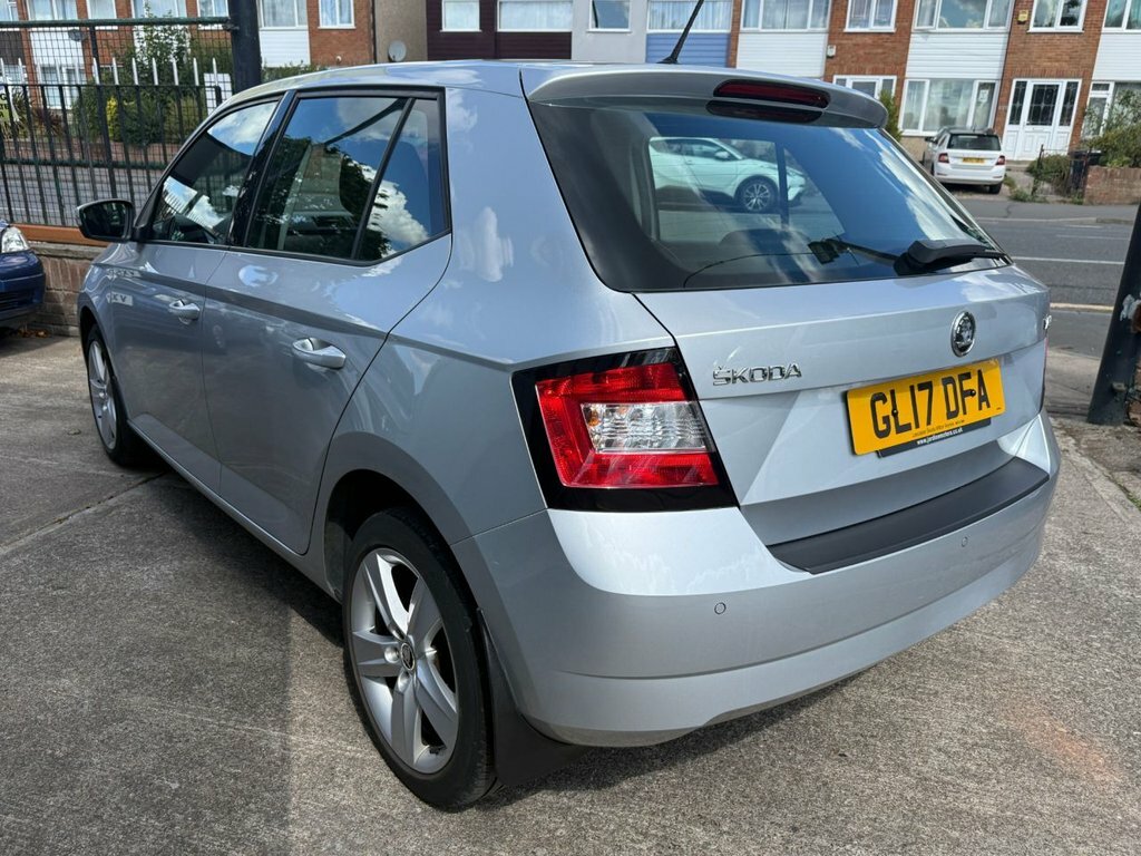 Skoda Fabia Tsi Se L Hatchback GL17DFA Silver #5