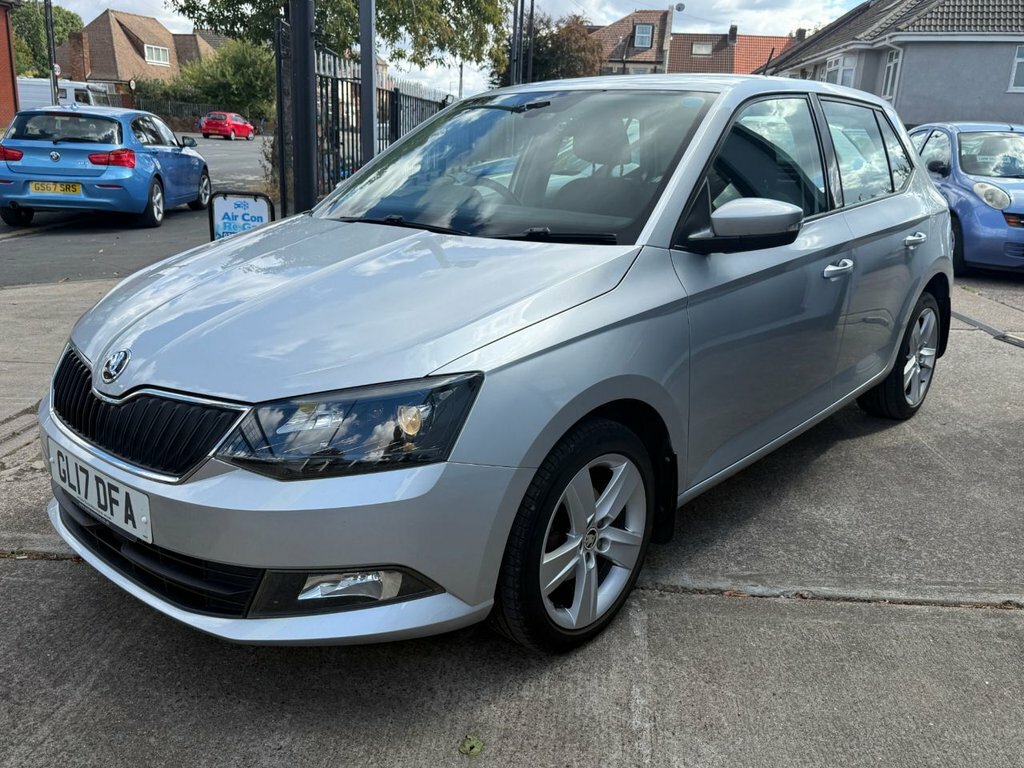 Skoda Fabia Tsi Se L Hatchback GL17DFA Silver #3