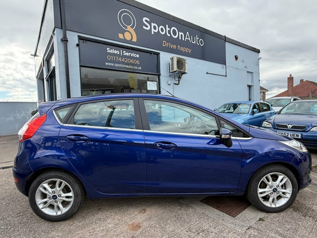 Ford Fiesta Zetec Hatchback Blue #6