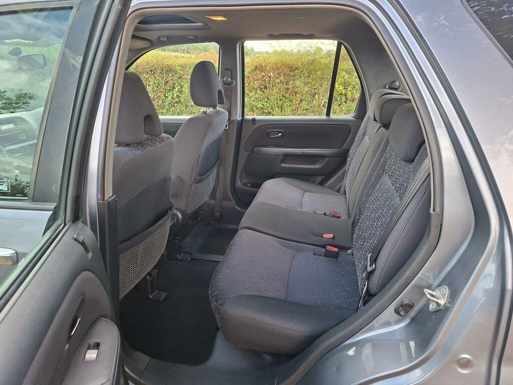 Honda Cr-V Executive Silver #13