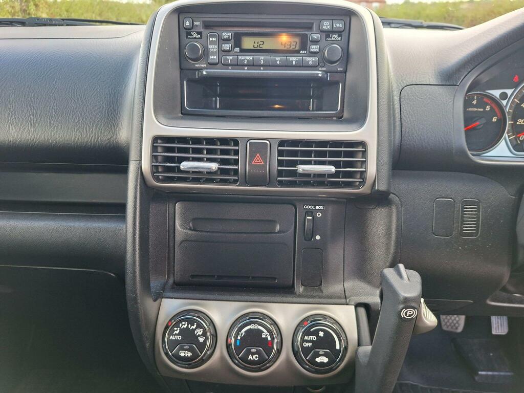 Honda Cr-V Executive Silver #17