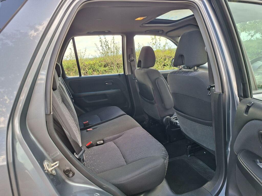 Honda Cr-V Executive Silver #8
