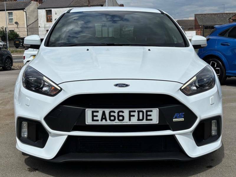 Ford Focus 2.3 Ecoboost - 2016 66 EA66FDE White #2