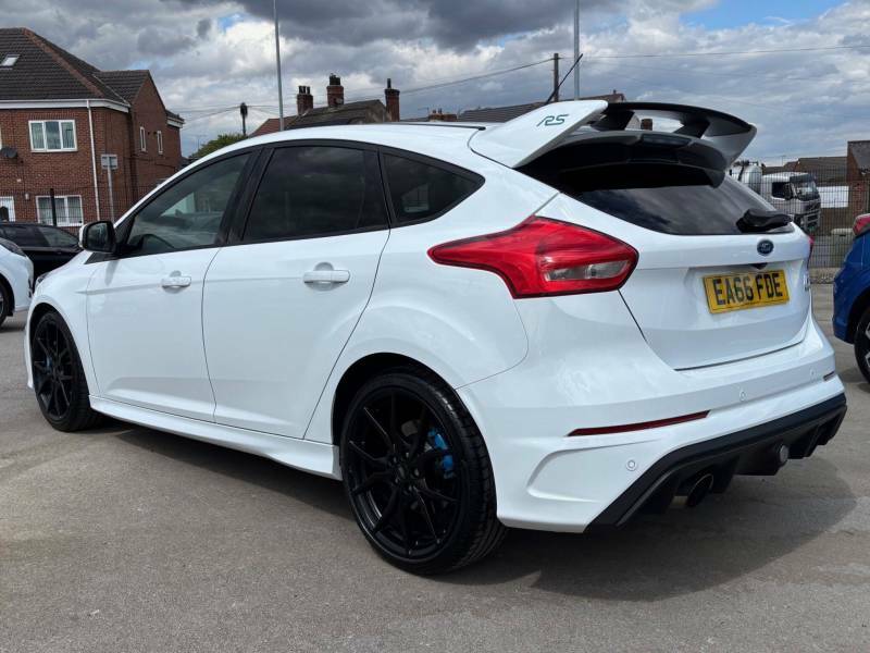 Ford Focus 2.3 Ecoboost - 2016 66 EA66FDE White #5
