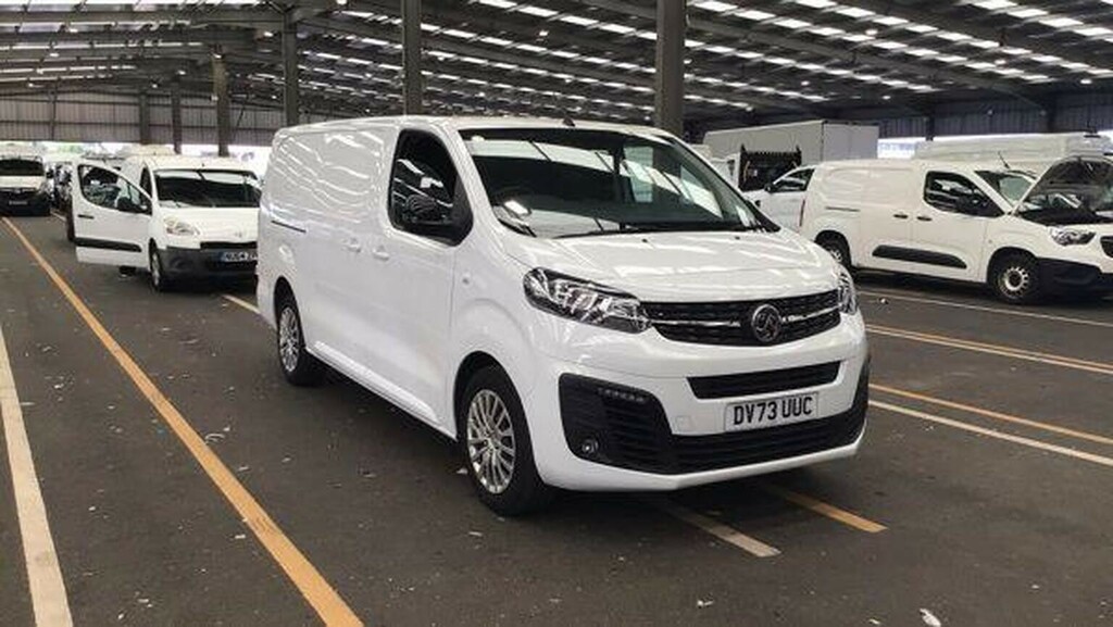 Vauxhall Vivaro Panel Van 1.5 Turbo D 2900 Pro L2 H1 Euro 6 Ss White