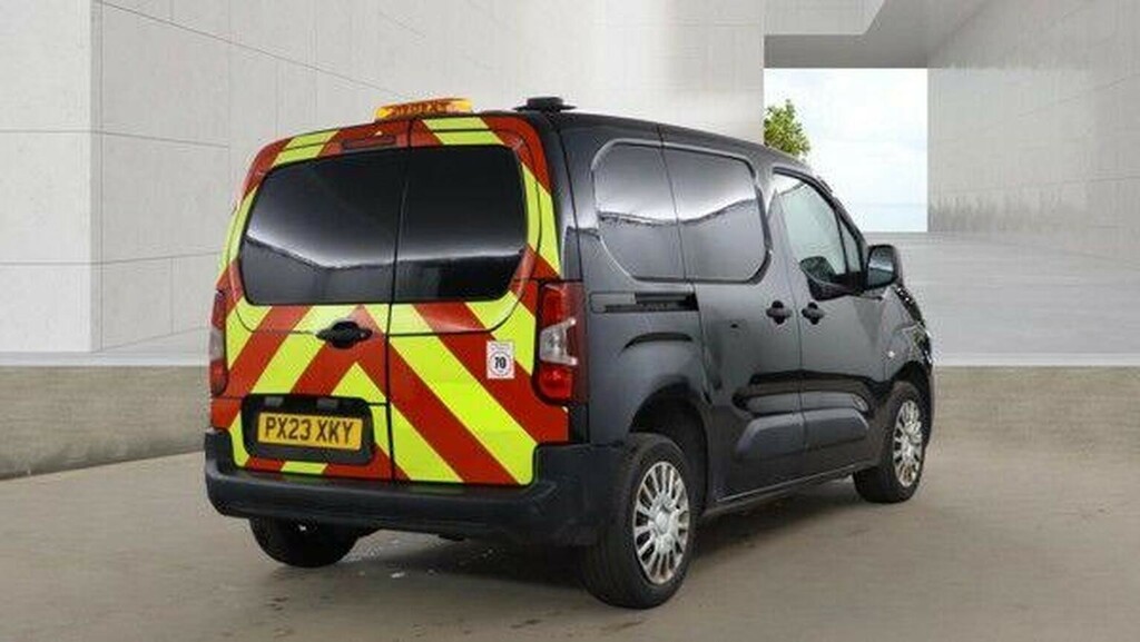 Toyota Proace City Panel Van 1.5 Bluehdi Icon Short Panel Van Swb Eur Black #4
