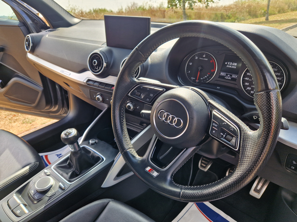 Audi Q2 Tdi S Line OW17NKJ #5