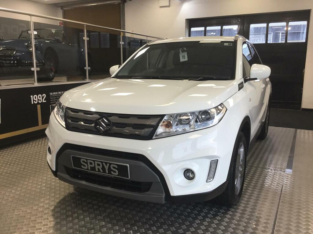 Suzuki Vitara Suv 1.6 Sz-t Allgrip Euro 6 Ss 201818 White #4
