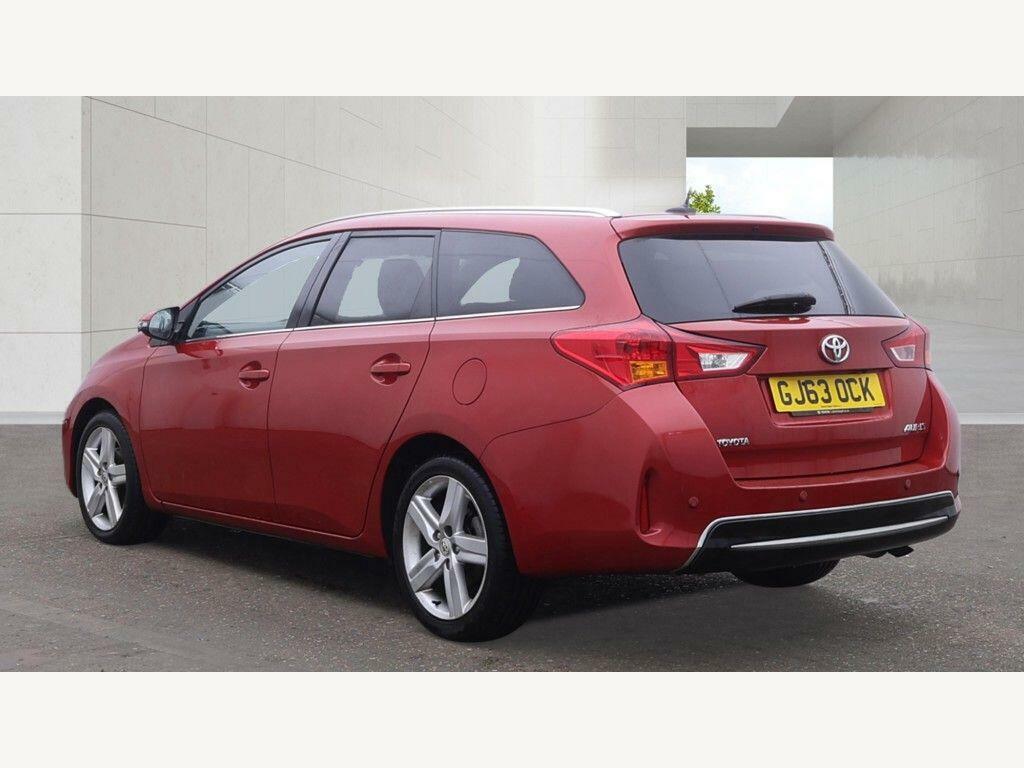 Toyota Auris 1.6 V-matic Excel Touring Sports Multidrive S Euro Red #3