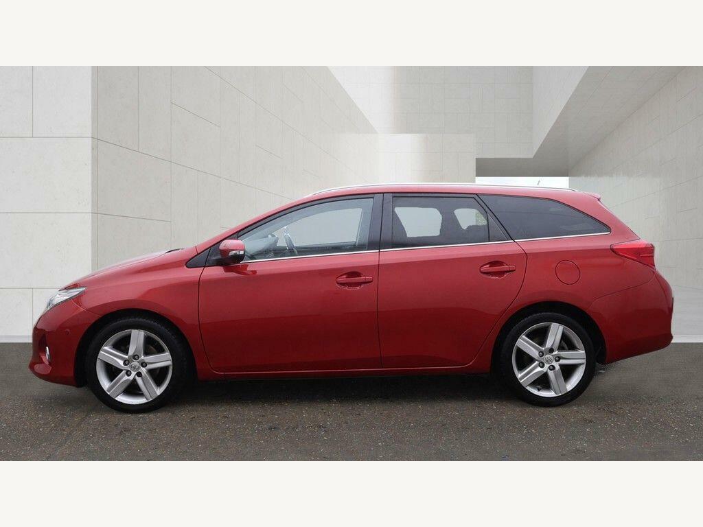 Toyota Auris 1.6 V-matic Excel Touring Sports Multidrive S Euro Red #6