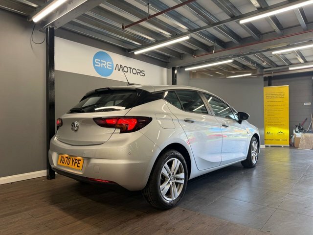 Vauxhall Astra 2021 1.5 Turbo D Business Edition Nav Hatchback Silver #6