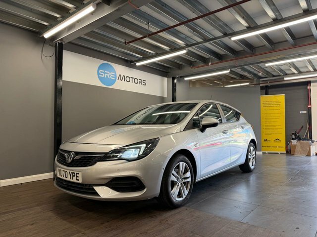 Vauxhall Astra 2021 1.5 Turbo D Business Edition Nav Hatchback Silver #3