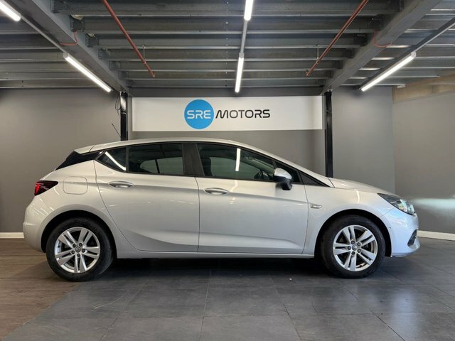 Vauxhall Astra 2021 1.5 Turbo D Business Edition Nav Hatchback Silver #4
