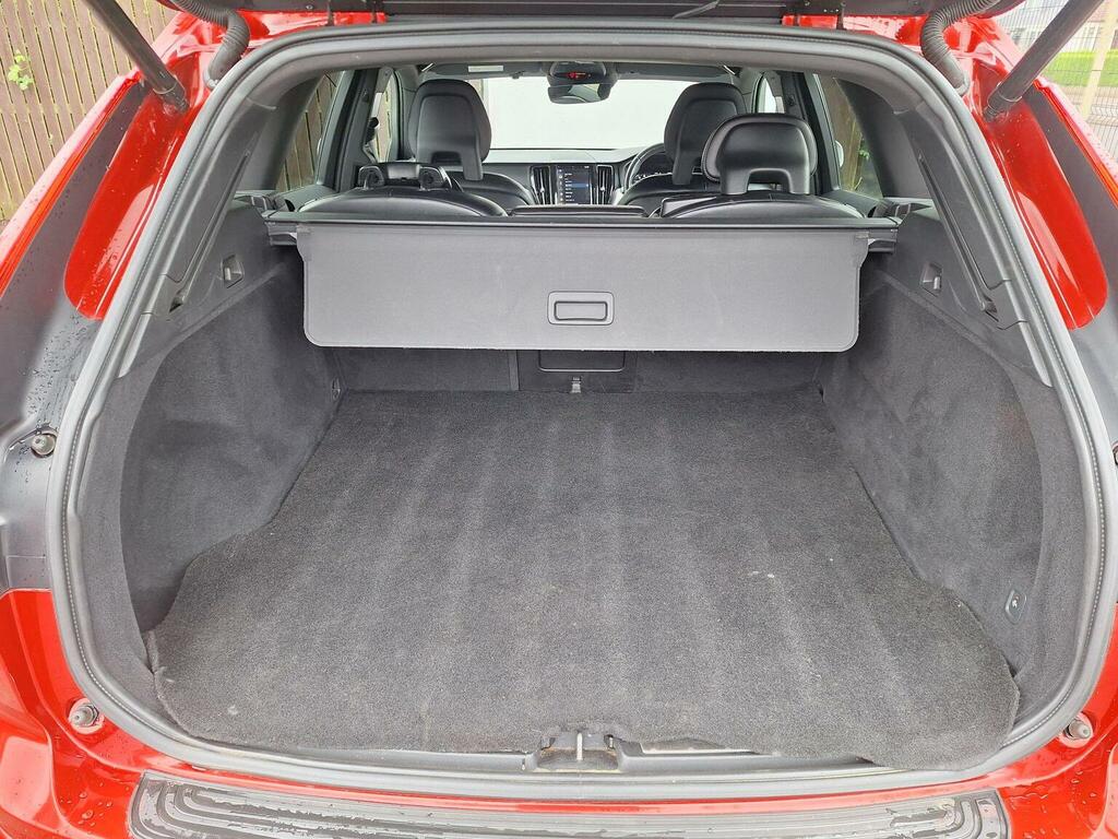 Volvo XC60 D4 Awd R-design Sensus Navigation White #21