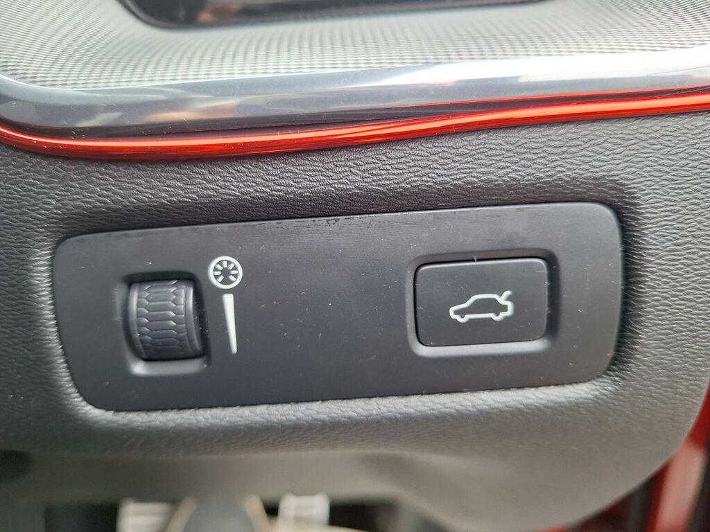Volvo XC60 D4 Awd R-design Sensus Navigation White #15