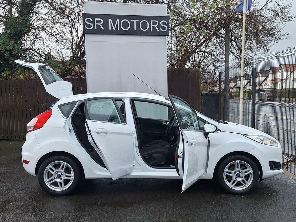 Ford Fiesta 1.6 Titanium Powershift Silver #7