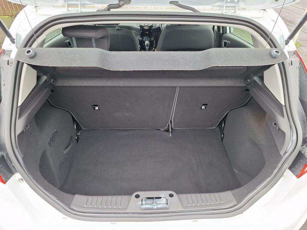 Ford Fiesta 1.6 Titanium Powershift Silver #17