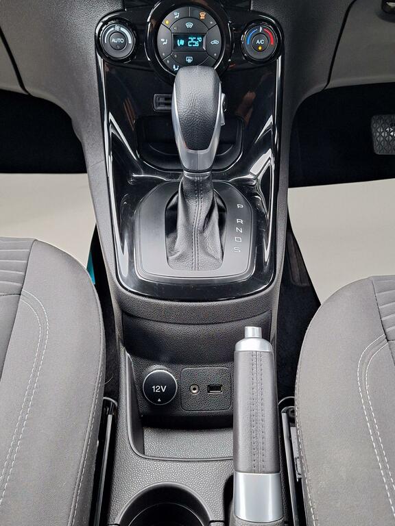 Ford Fiesta 1.6 Titanium Powershift Silver #9