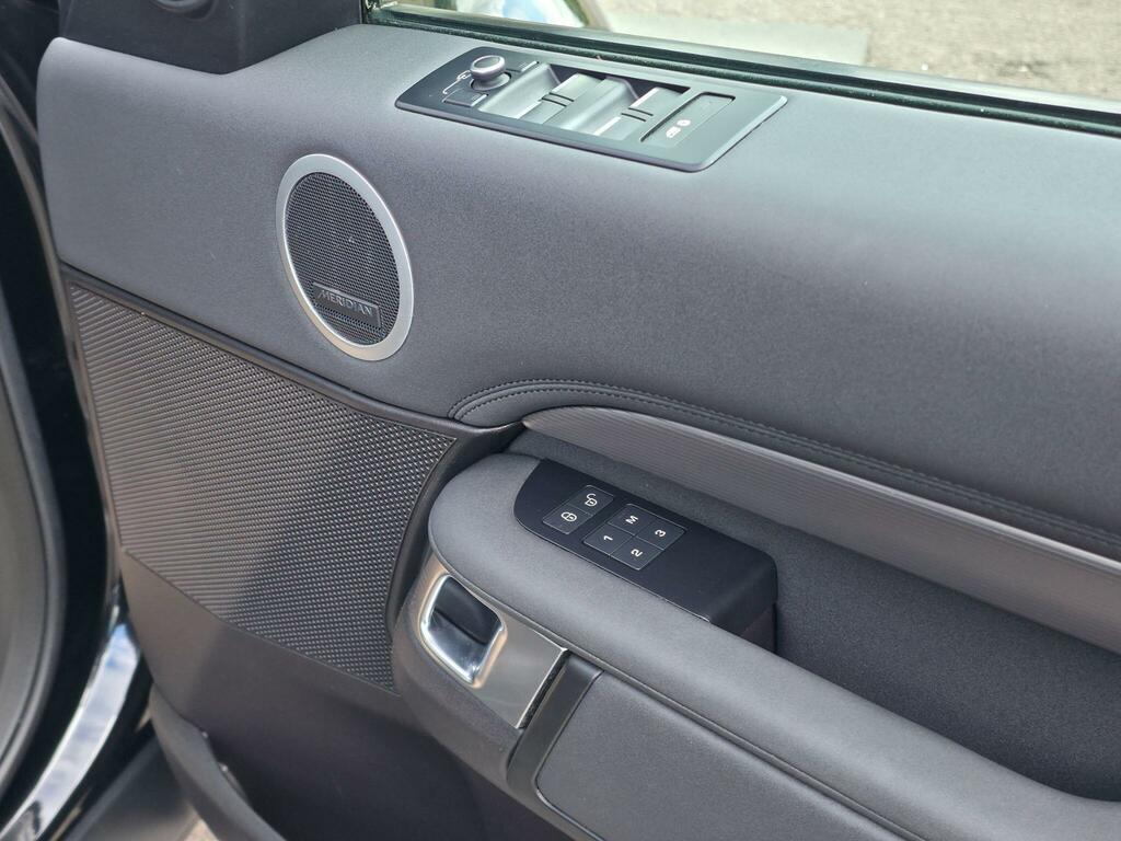 Land Rover Discovery Sd4 Hse Silver #30