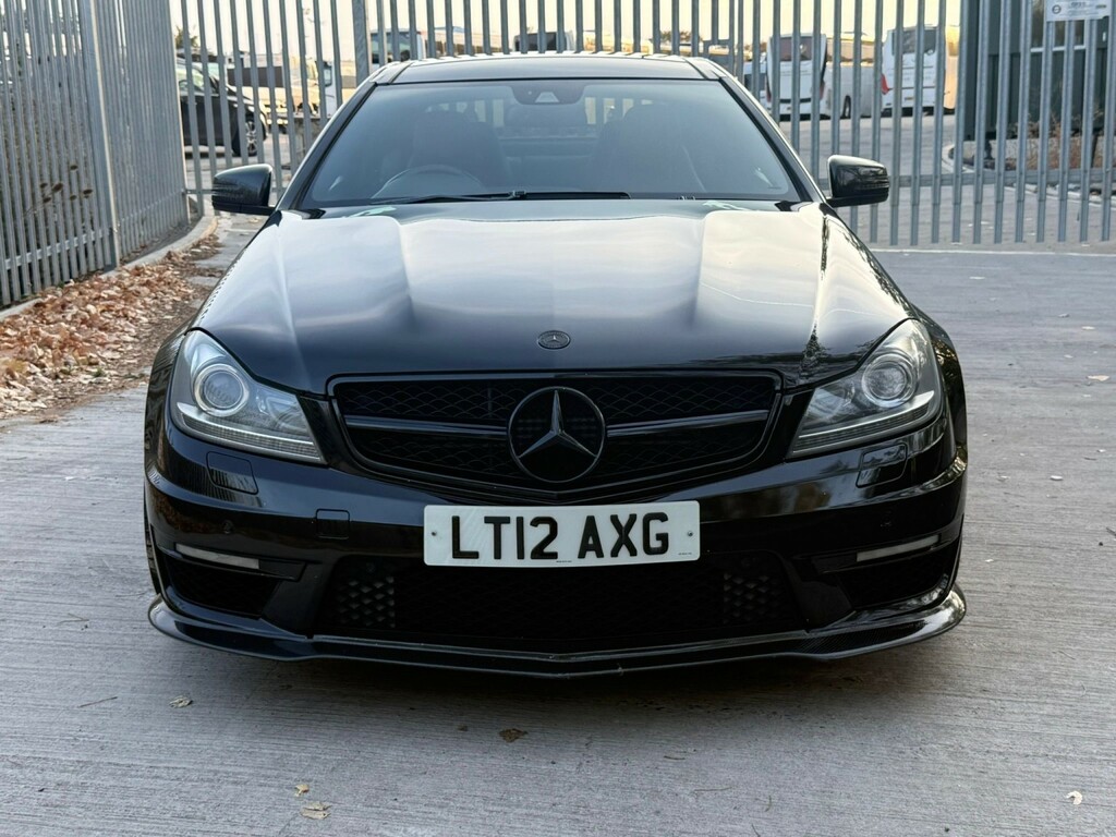 Mercedes-Benz C Class 6.3 C63 V8 Amg Edition 125 Black #2