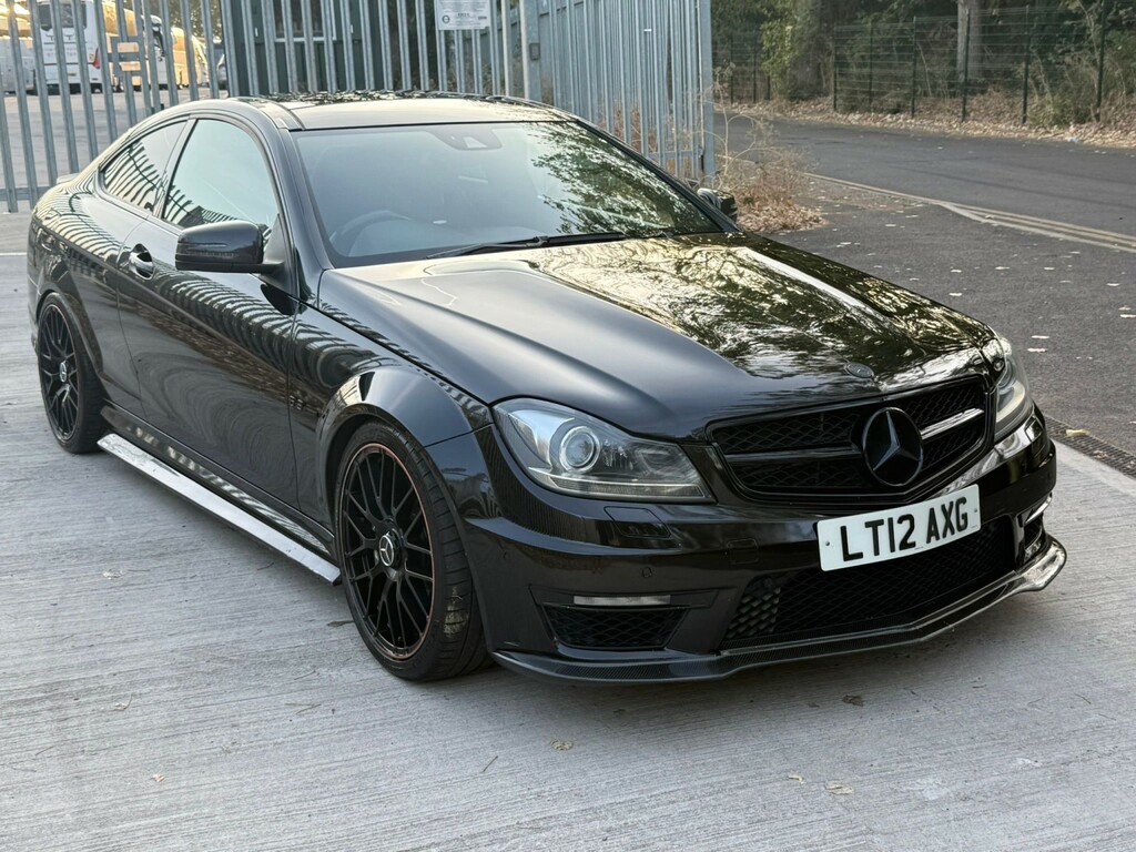 Mercedes-Benz C Class 6.3 C63 V8 Amg Edition 125 Black