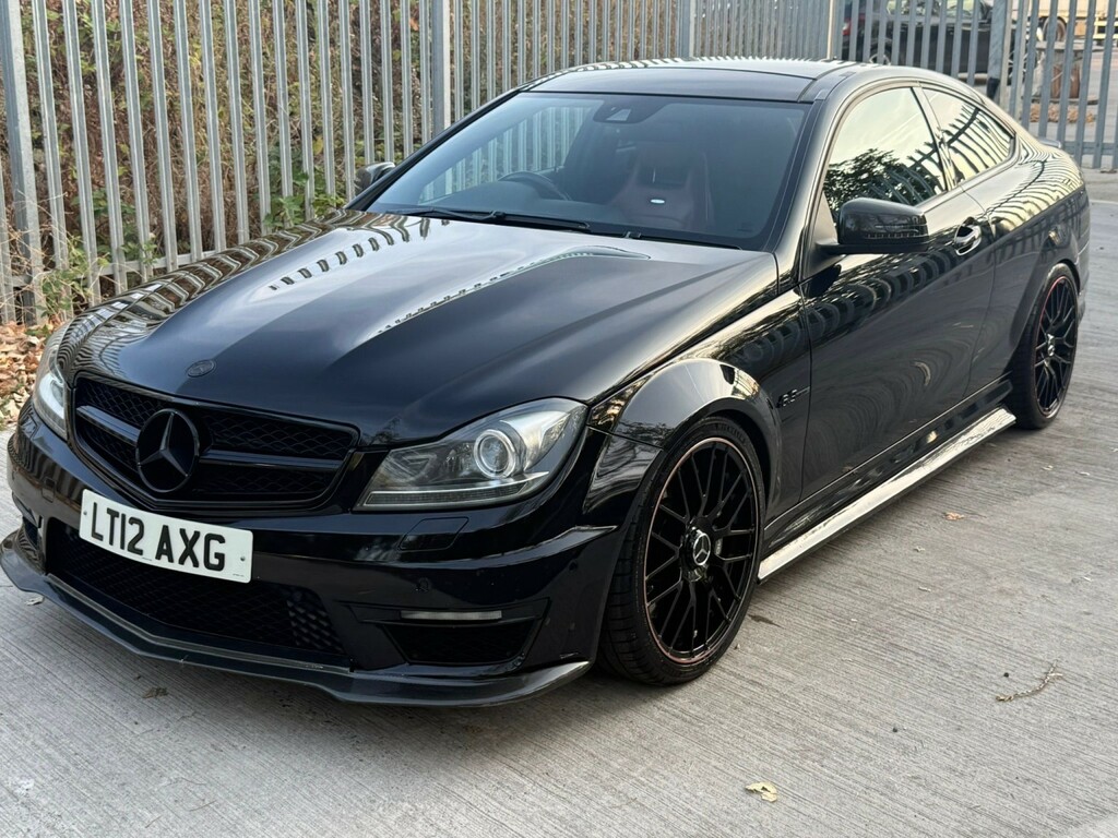Mercedes-Benz C Class 6.3 C63 V8 Amg Edition 125 Black #3