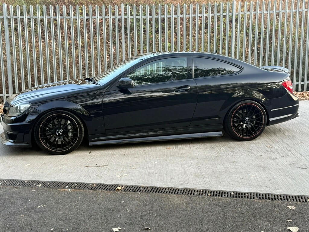 Mercedes-Benz C Class 6.3 C63 V8 Amg Edition 125 Black #4