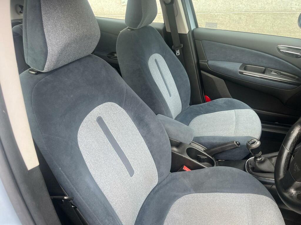 Fiat Bravo Hatchback Silver #8