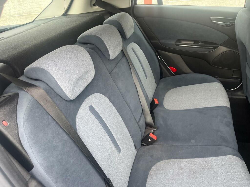 Fiat Bravo Hatchback Silver #9