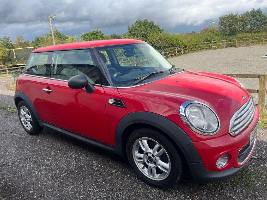 Mini Hatch 1.6 One D Euro 5 Ss Red