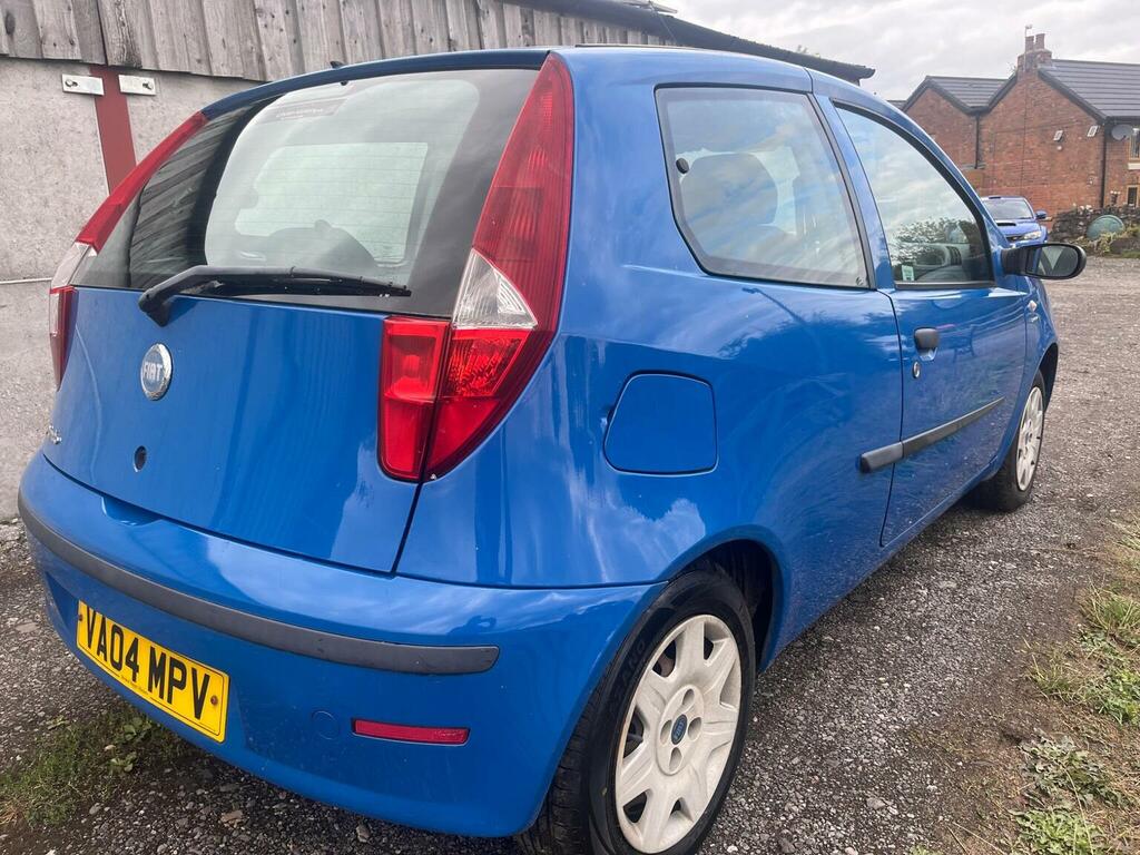 Fiat Punto 1.2 Dynamic Hatchback Blue #7