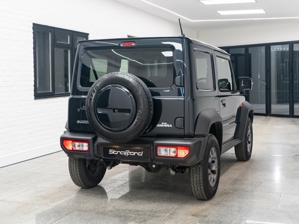 Suzuki Jimny 1.5 4Wd 4 Seat Black #4