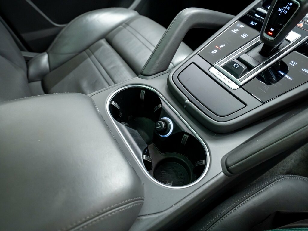 Porsche Cayenne Petrol Blue #42