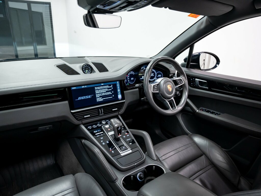 Porsche Cayenne Petrol Blue #63