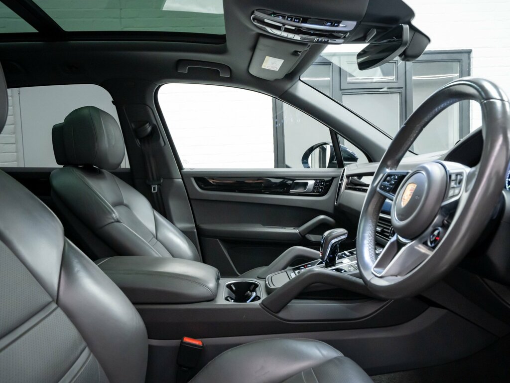 Porsche Cayenne Petrol Blue #26