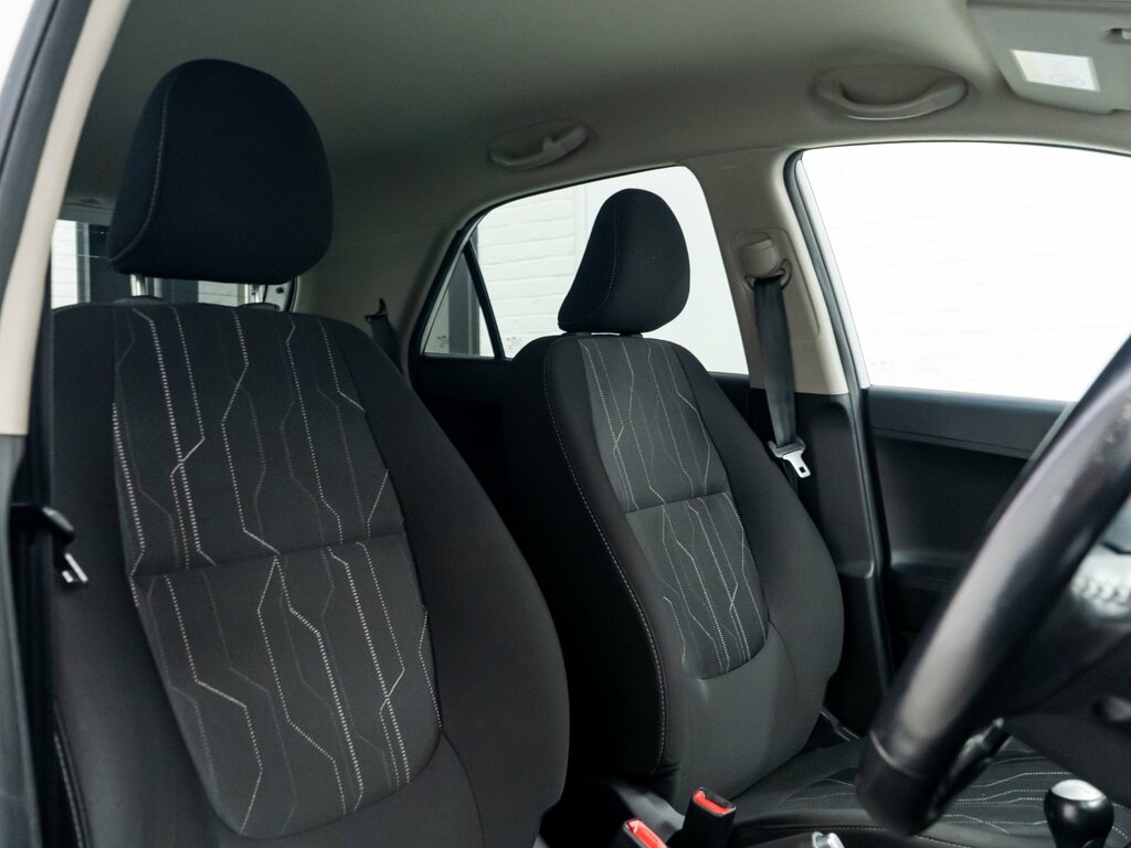 Kia Picanto 1.0 65 Se White #5