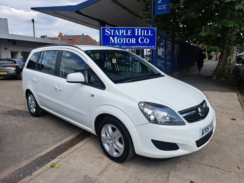 Vauxhall Zafira 1.8 16V Exclusiv White