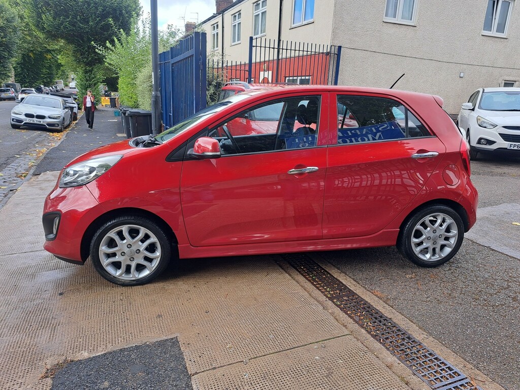 Kia Picanto 1.3 3 Red #2