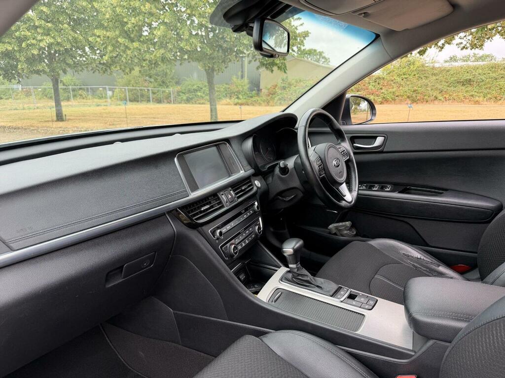 Kia Optima 2L Null White #22