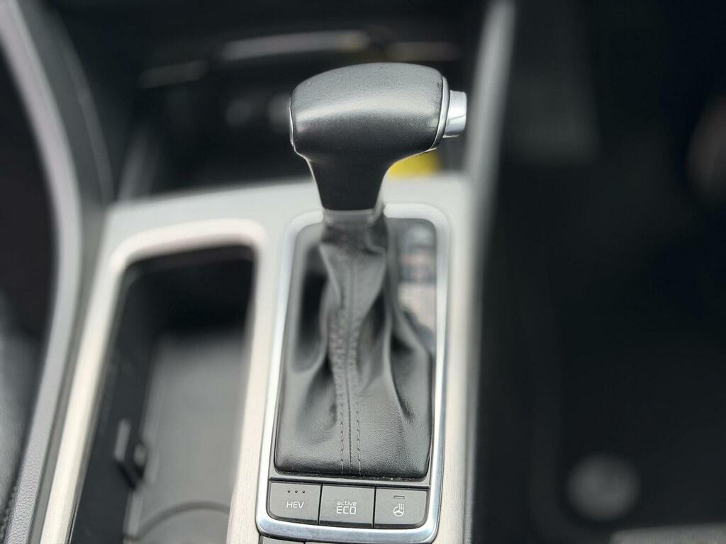 Kia Optima 2L Null White #33