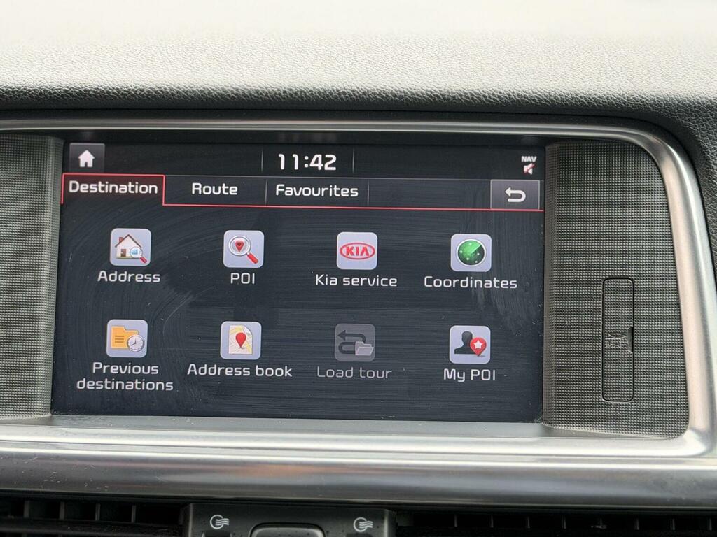 Kia Optima 2L Null White #38
