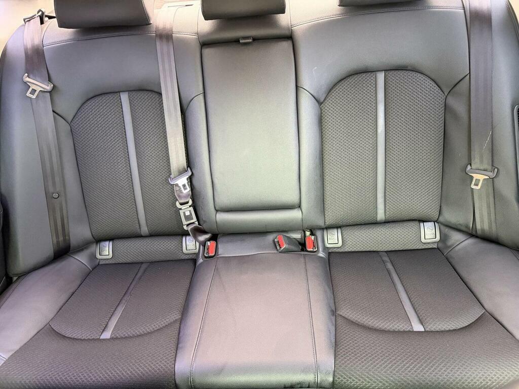Kia Optima 2L Null White #26