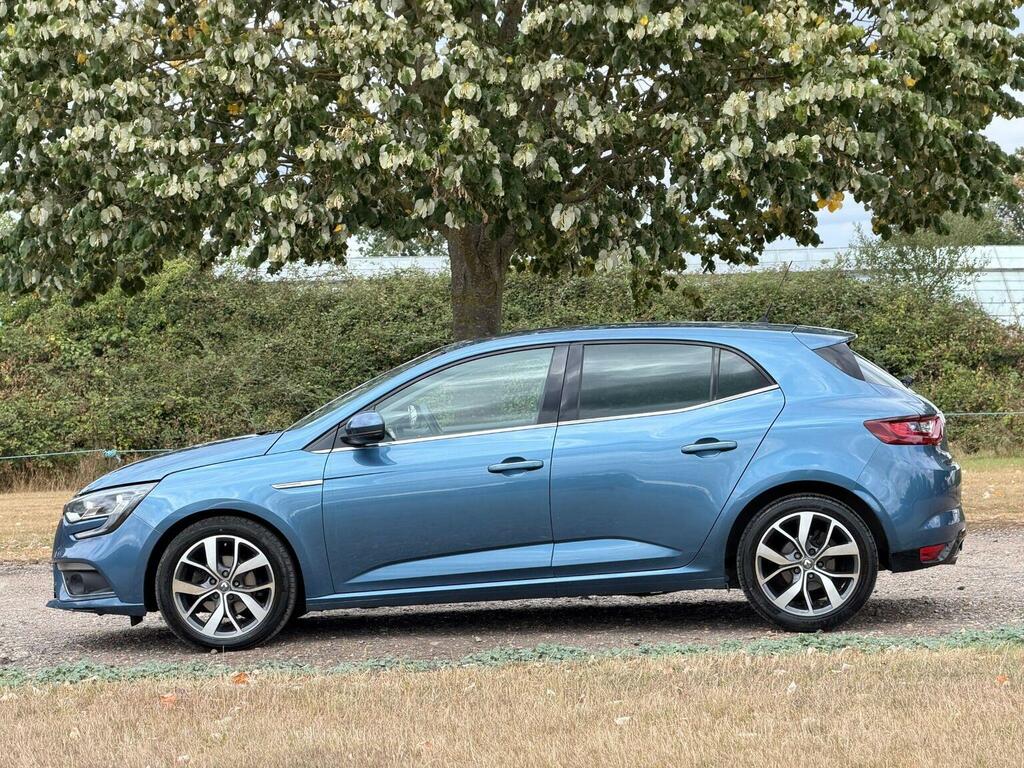 Renault Megane White #11