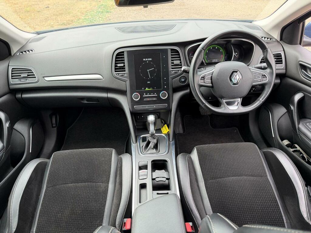 Renault Megane White #24
