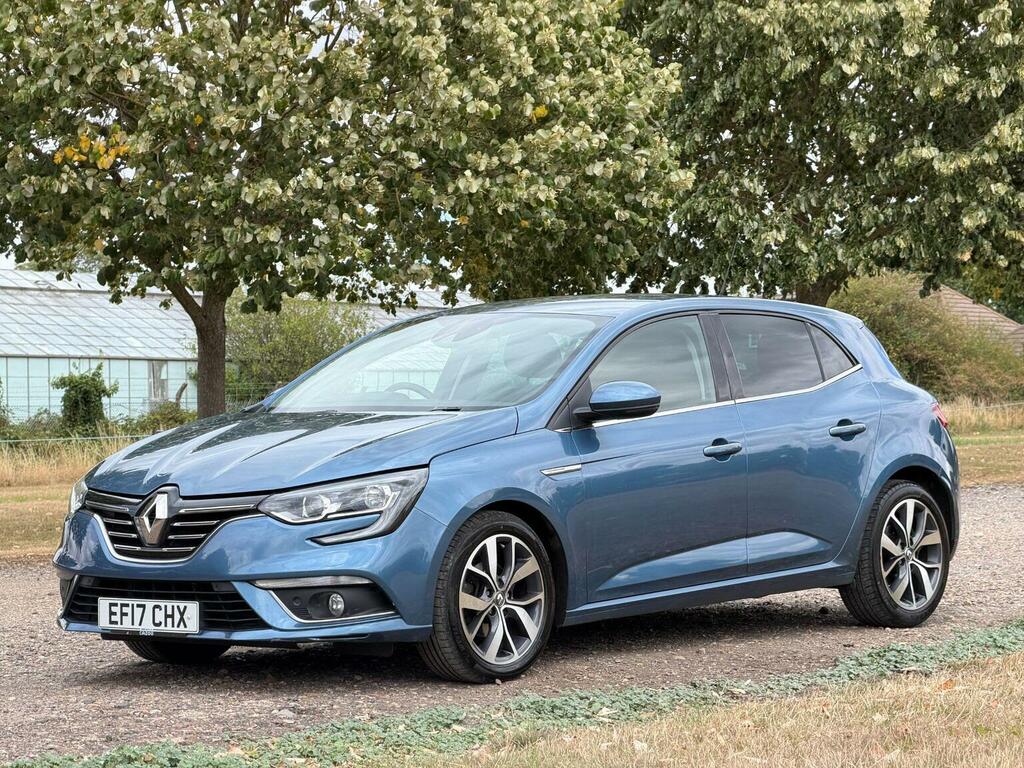 Renault Megane White #13